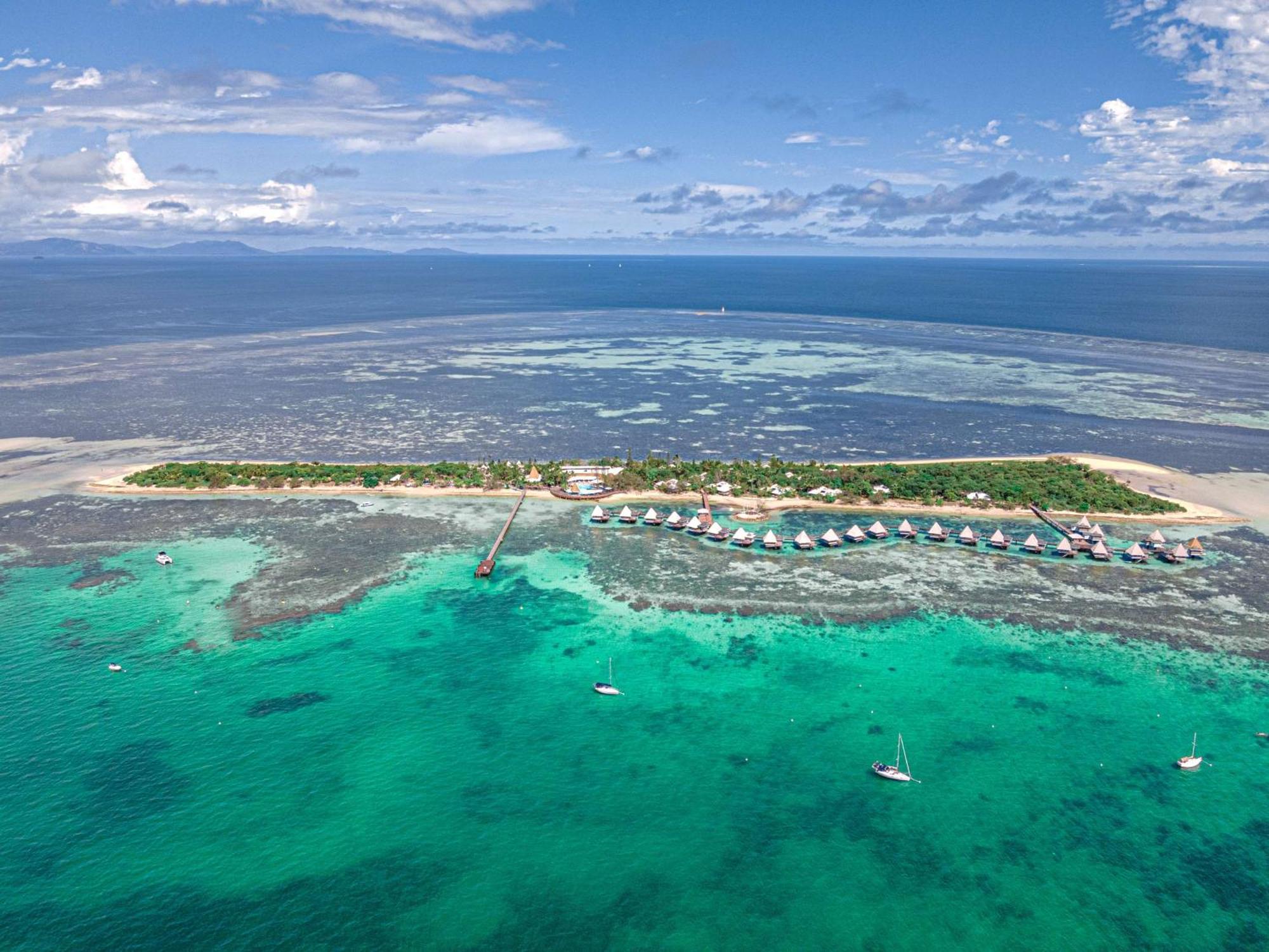 Doubletree By Hilton Noumea Ilot Maitre Resort Exterior foto